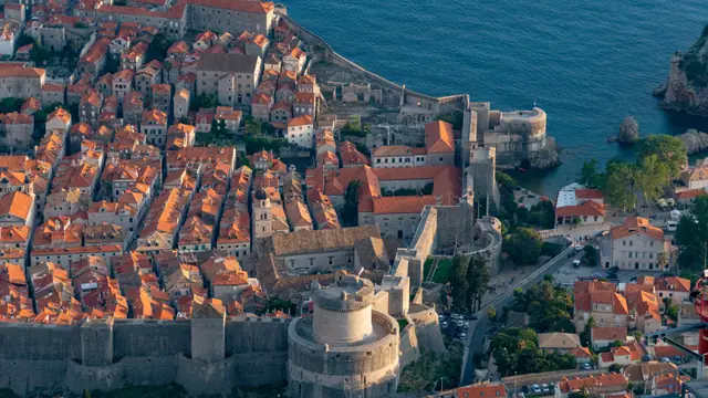 Dubrovnik Cruise Port: 8 Hours Inside the Walls