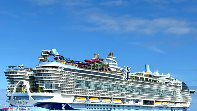 Super Bowl At Sea: Big Ship Energy