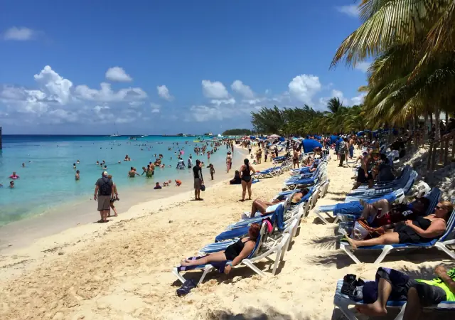 Grand Turk Cruise Port Guide: 8 Hours Ashore