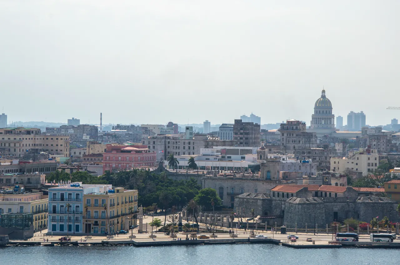 A stunning panorama of Havana’s cityscape featuring the capitol building and urban architecture.