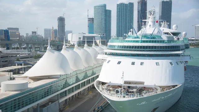 The Crowd Is at the Homeport, Not the Port
